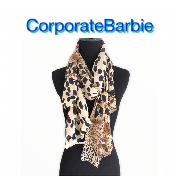 Leopard Print Scarf - Picture 4 of 4